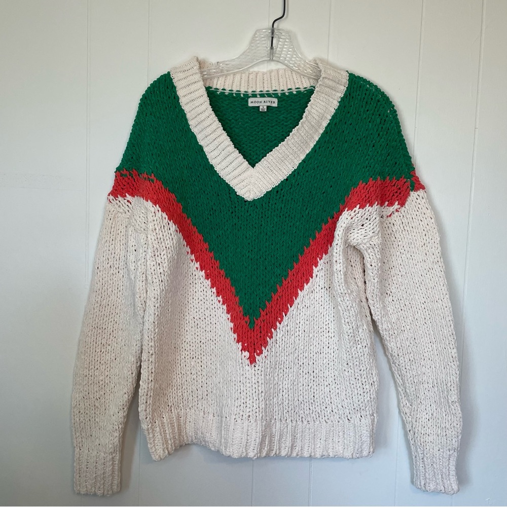 Moon River Cheveron Sweater Small
